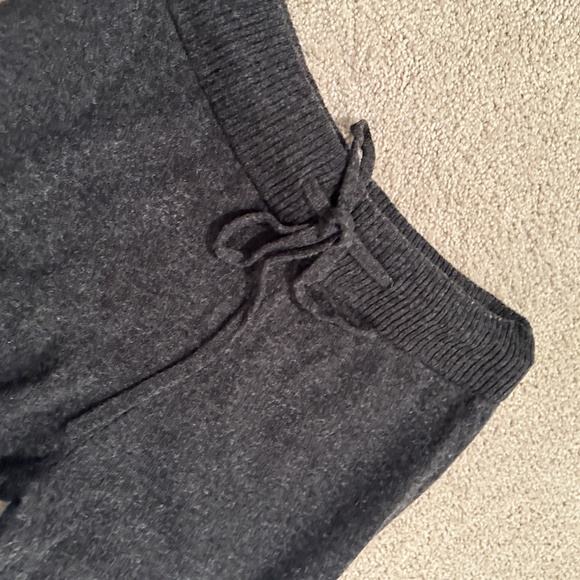 Summersalt Cozy Cashmere Blend Lounge Set Hoodie and Joggers XS - Picture 8 of 9